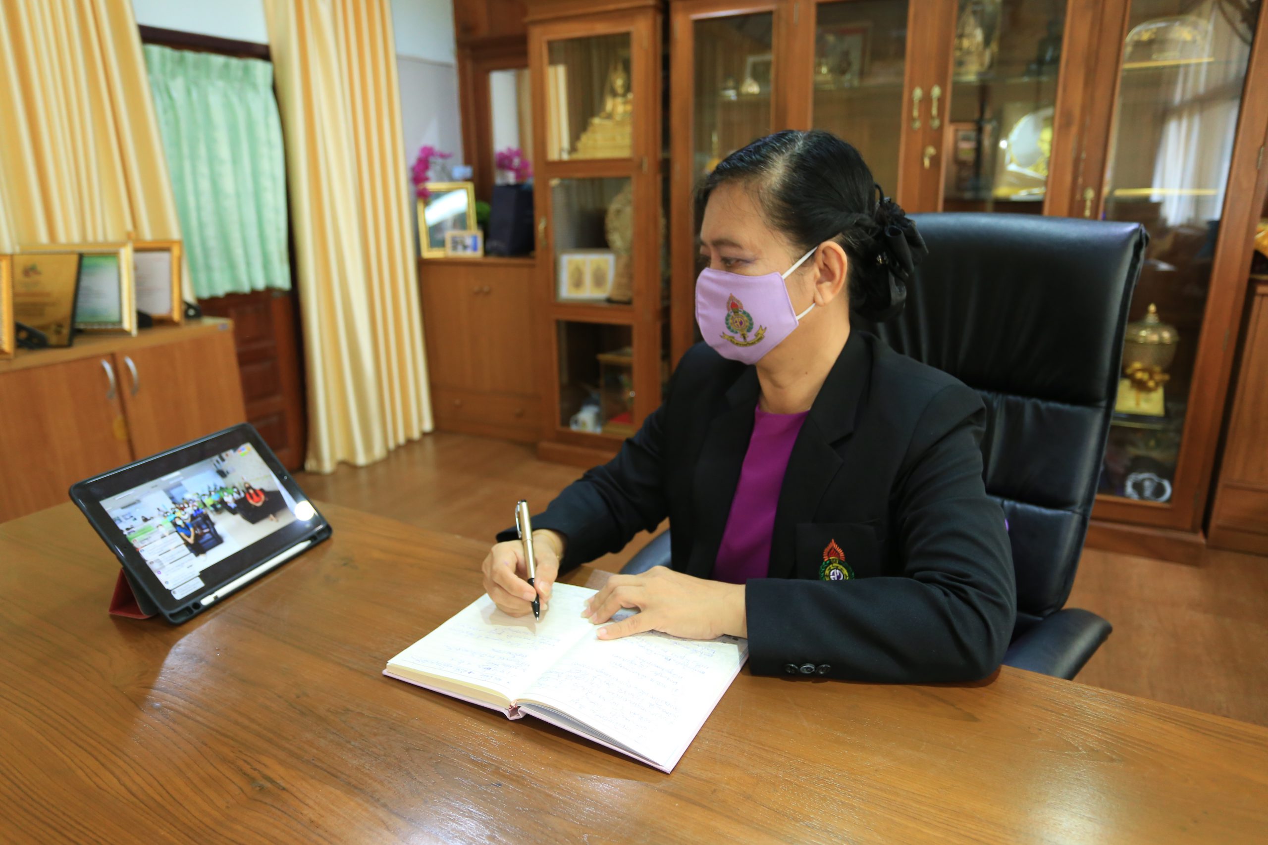 โรงเรียนสรรพวิทยาคม ร่วมรับฟังการประชุมผู้อำนวยการสำนักงานเขตพื้นที่การศึกษา ทั่วประเทศ ครั้งที่ ๒/๒๕๖๔