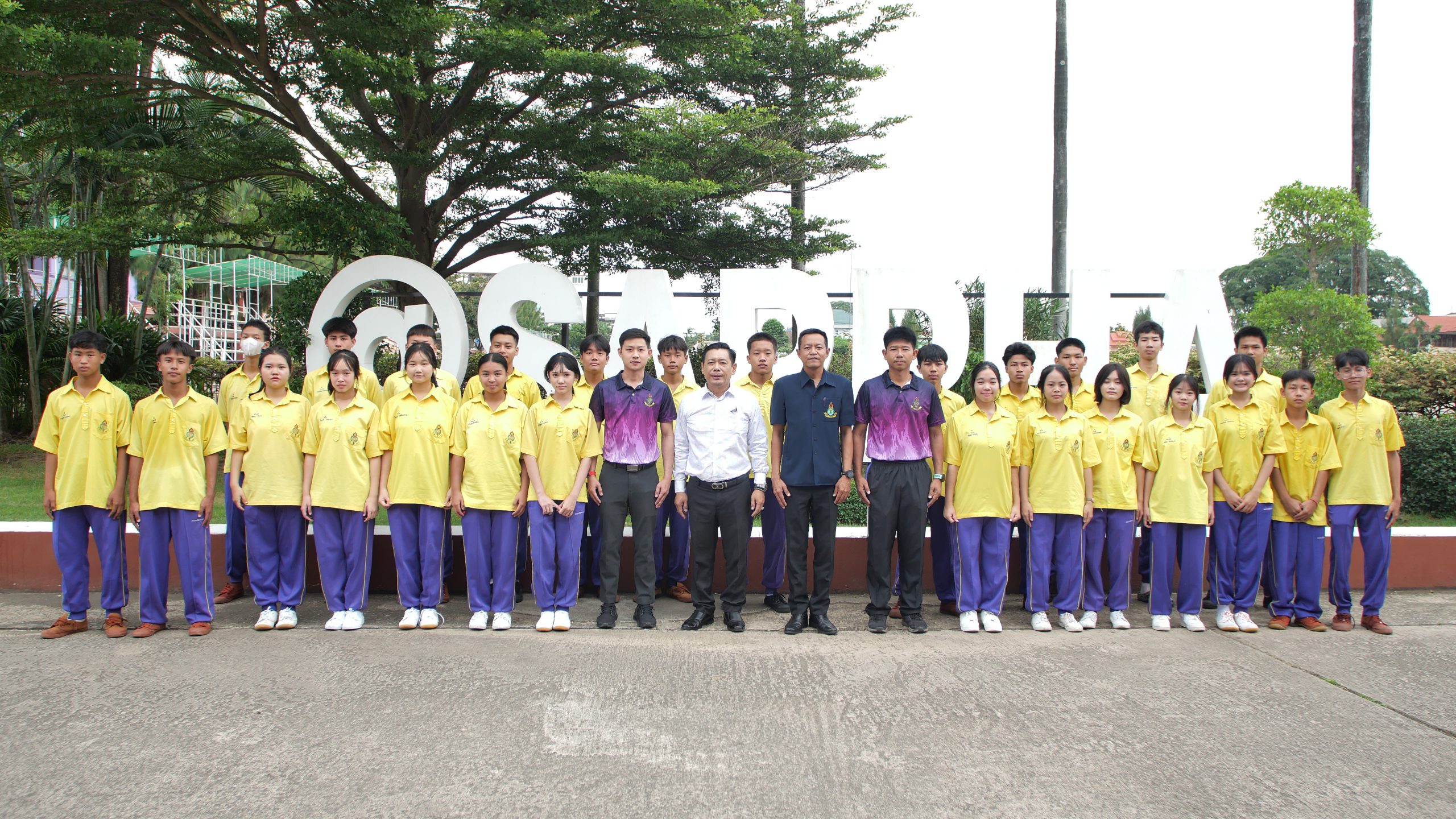 โรงเรียนสรรพวิทยาคม โดยนายกฤษณะ เครืออยู่ ผู้อำนวยการโรงเรียนสรรพวิทยาคม และคณะผู้บริหาร ได้กล่าวให้โอวาทเพื่อเป็นขวัญกำลังใจให้กับทัพนักกรีฑาโรงเรียนสรรพวิทยาคม