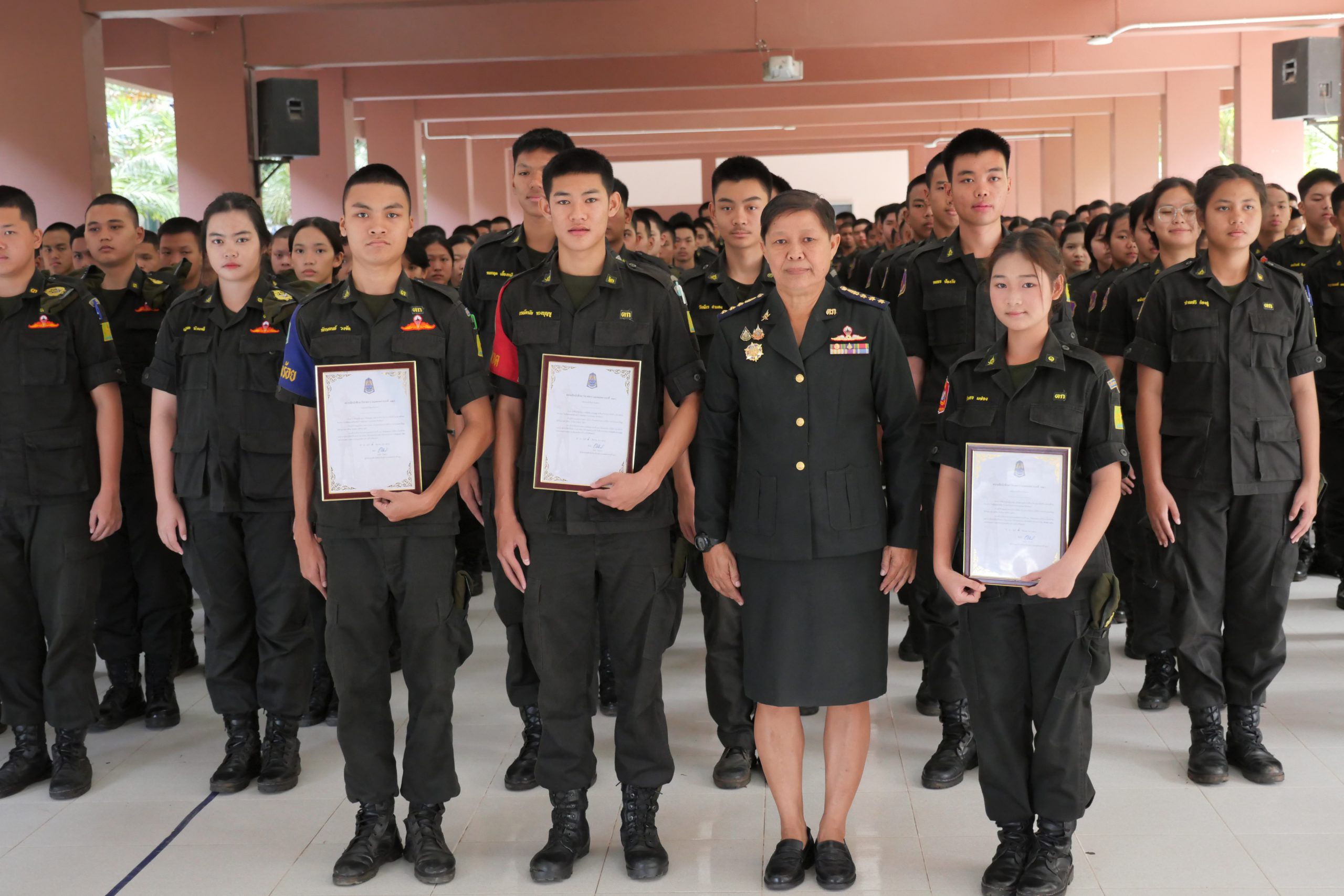 โรงเรียนสรรพวิทยาคม จัดพิธีปิดการฝึกนักศึกษาวิชาทหารศูนย์ฝึกย่อย โรงเรียนสรรพวิทยาคม หน่วยฝึกน้าศึกษาวิชาทหาร มณฑลหหารบกที่ ๓๑๐